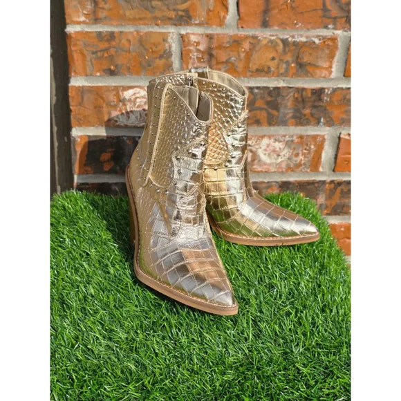 Sam Edelman Gold Iris Western Studded Ankle Booties – Women’s Size 8 - Picture 1 of 6